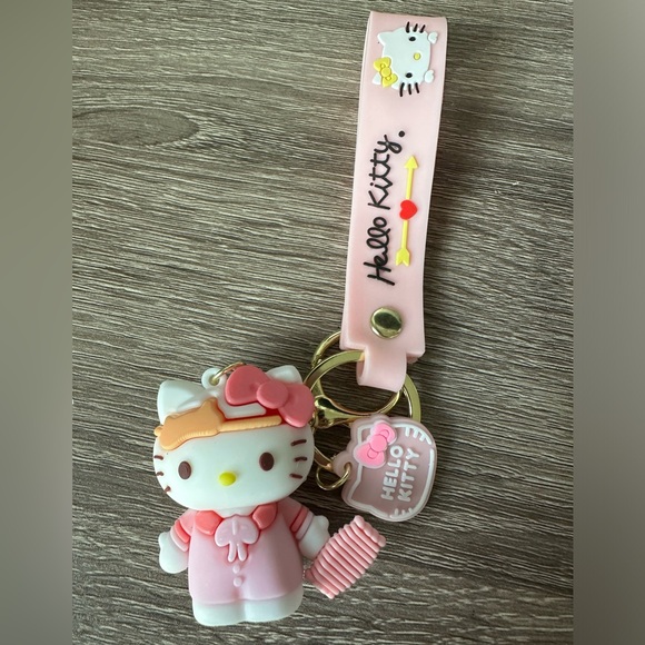 Hello Kitty Keychain and Pen set - Picture 5 of 7